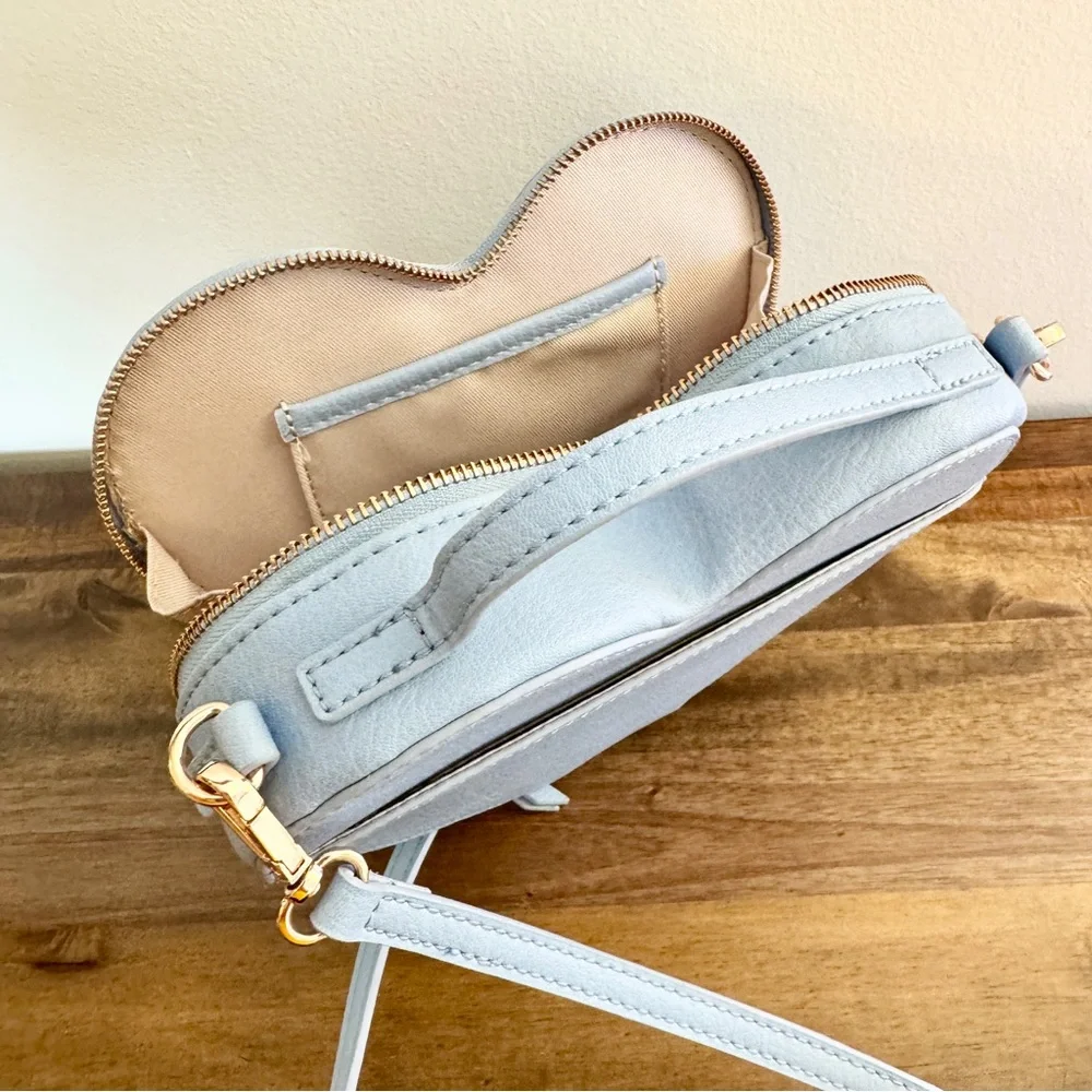 LC Lauren Conrad Heart-Shaped Light Powder Blue Crossbody Bag - Picture 11 of 13